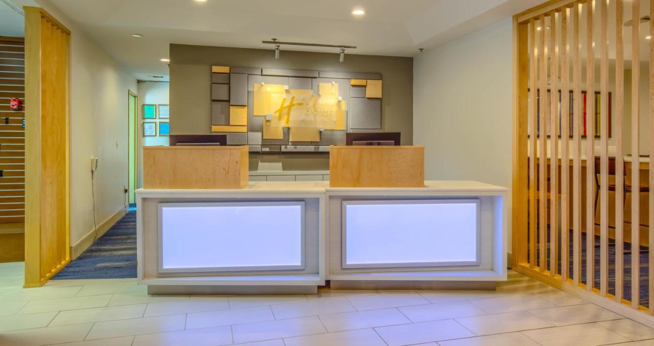 Holiday Inn Express Hotel & Suites Gulf Shores By Ihg Exterior photo