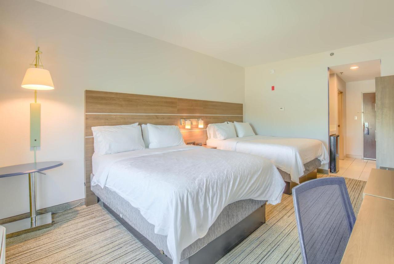 Holiday Inn Express Hotel & Suites Gulf Shores By Ihg Exterior photo