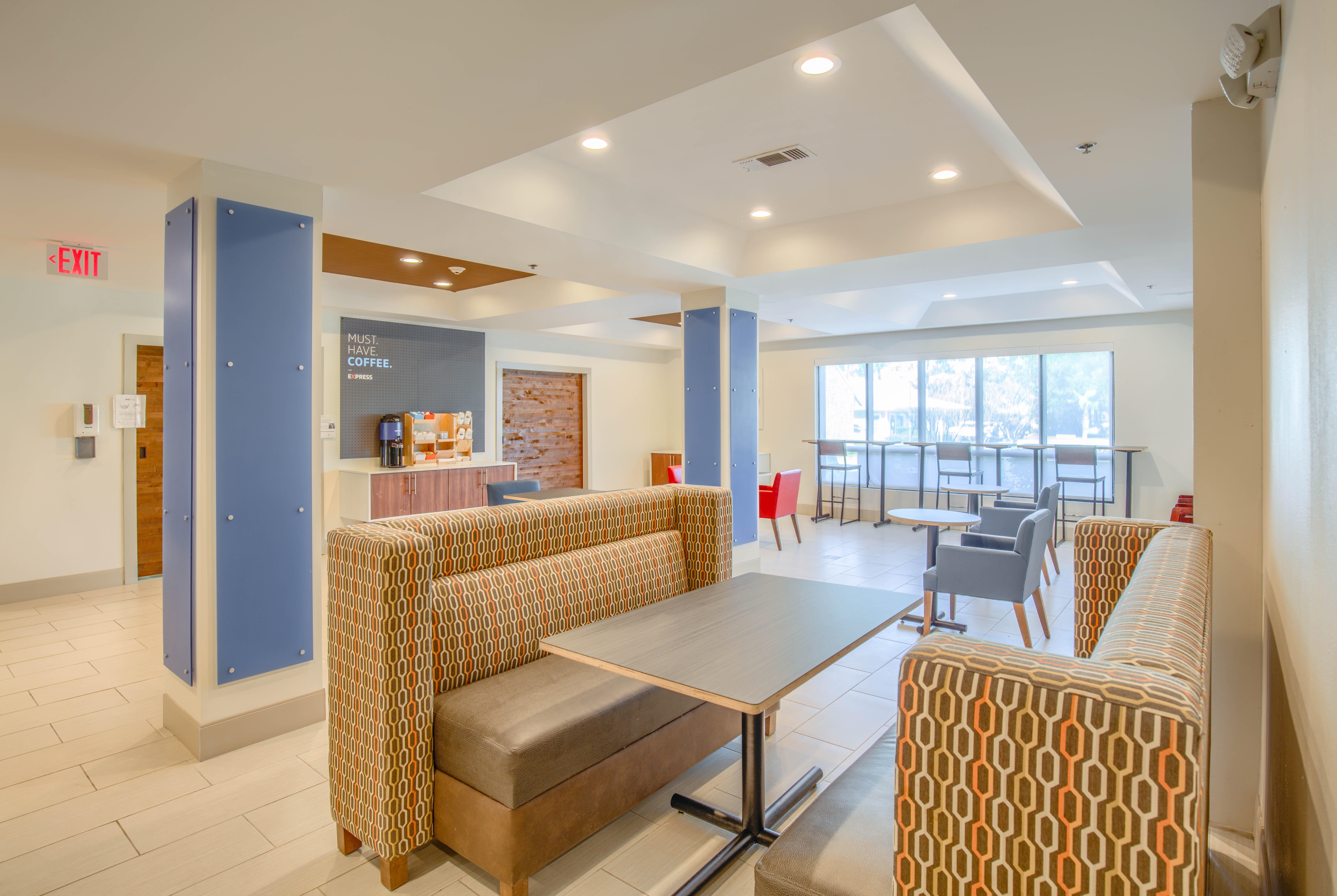 Holiday Inn Express Hotel & Suites Gulf Shores By Ihg Exterior photo